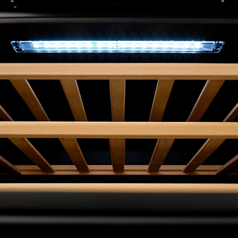 Встраиваемый винный шкаф VARD WCI4SSTB